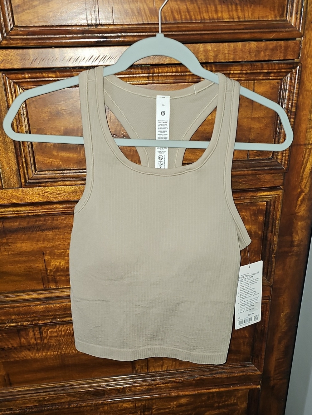 Lululemon Ebb To Street Cropped Racerback Tank!! Nwts Sz 10 SHOK!! Cropped